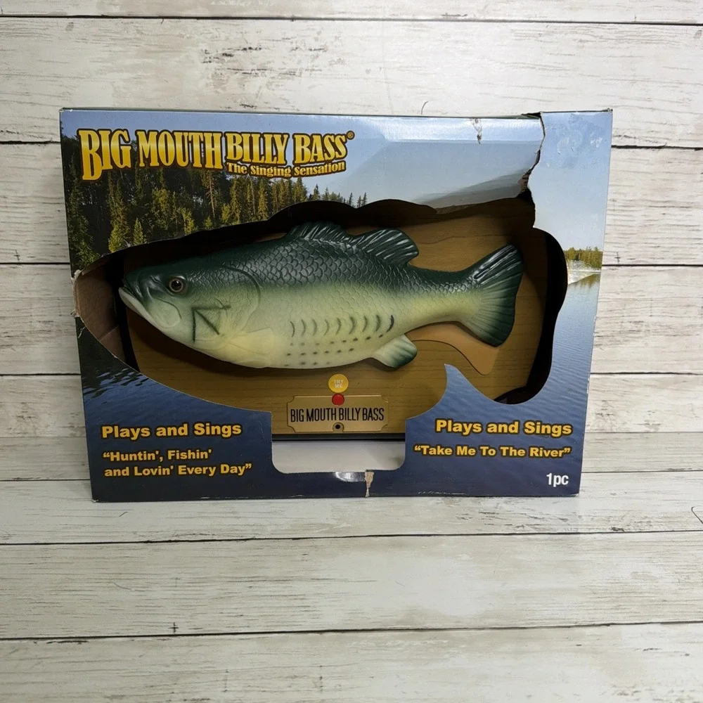 Big Mouth Billy Bass The Singing Sensation Singing Fish DOES NOT WORK PROPERLY